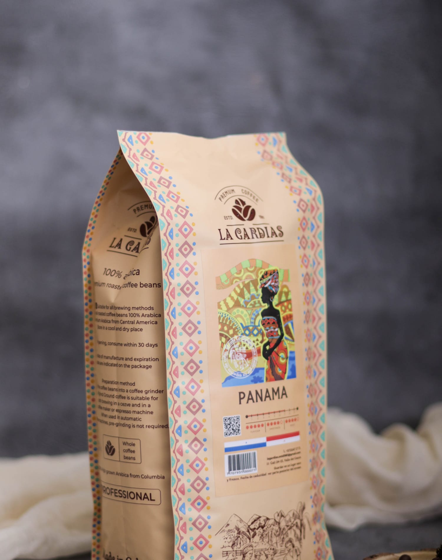 Упаковка кофе LA GARDIAS Panama в зёрнах