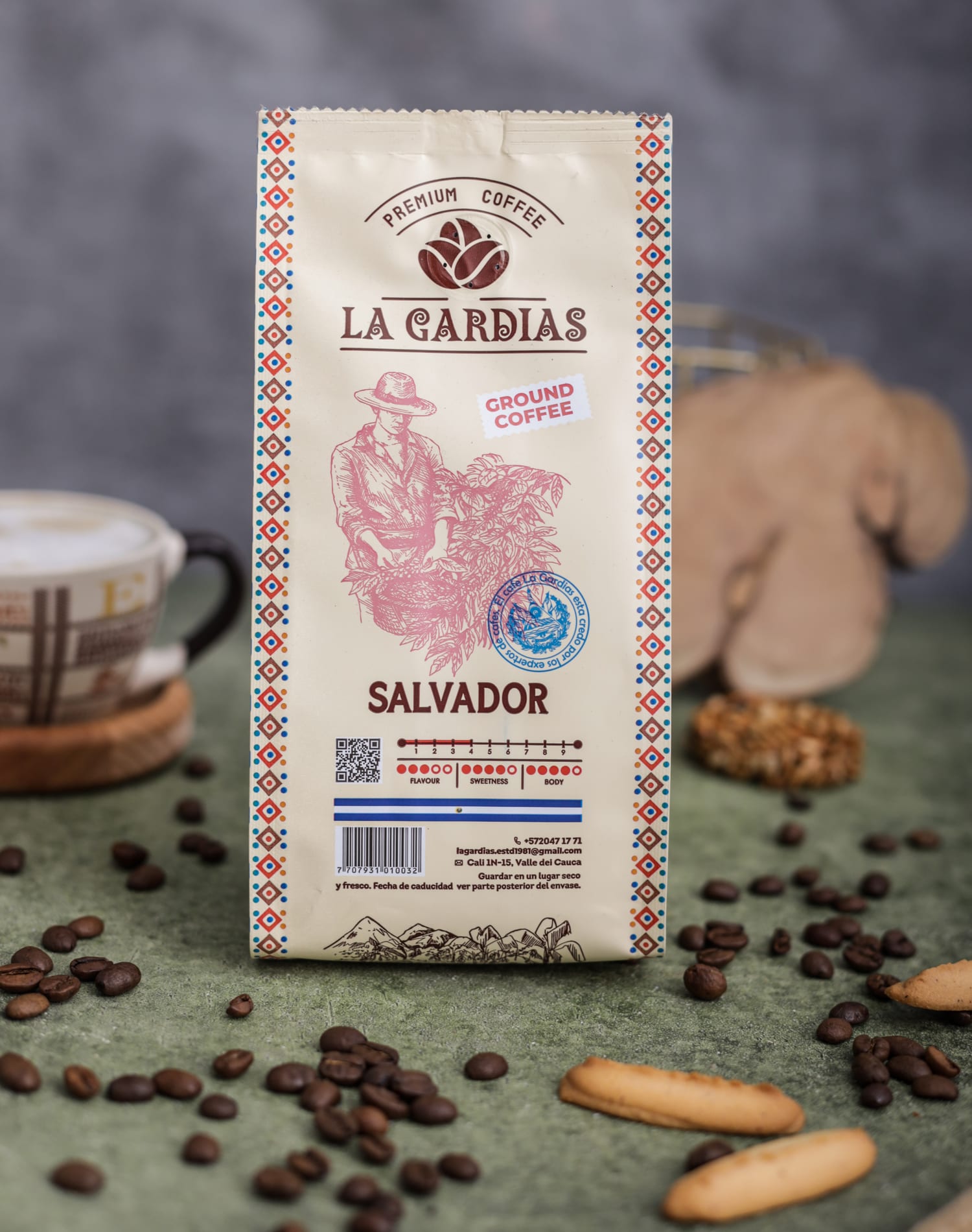 Упаковка молотого кофе LA GARDIAS Salvador